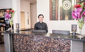 โพไซดอน บูทิก โฮเต็ล (SHA Extra Plus)